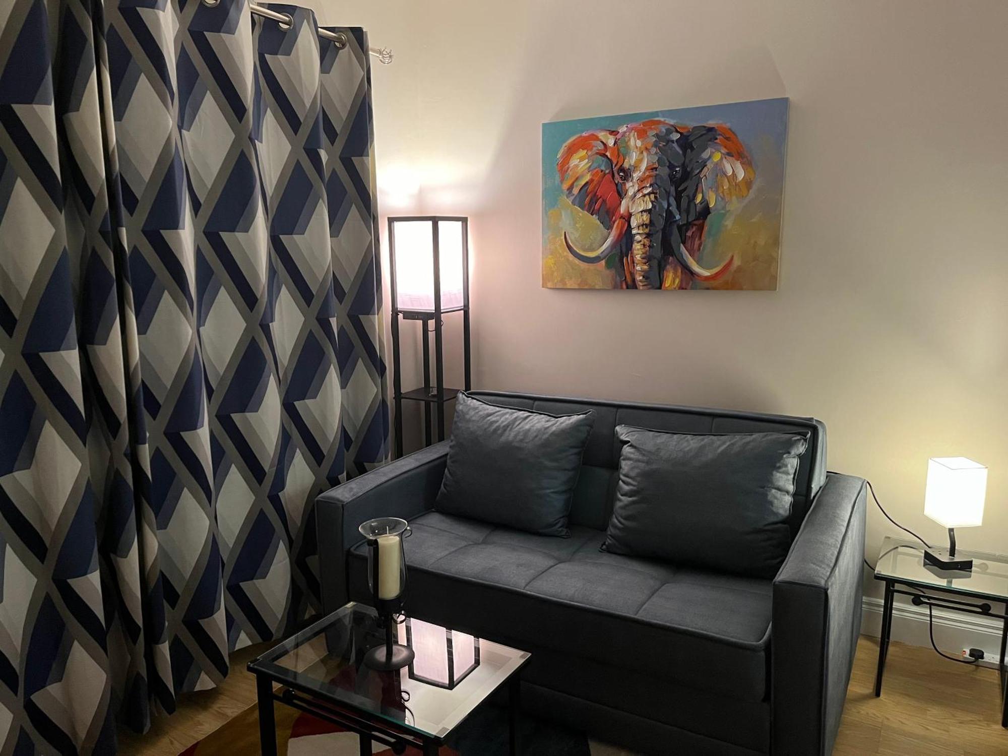 Appartement Cozy Getaway In Bunratty à Droíchead an Chláir Extérieur photo